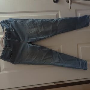 American Eagle Super High Rise Jeggings, Size 10 Regular.